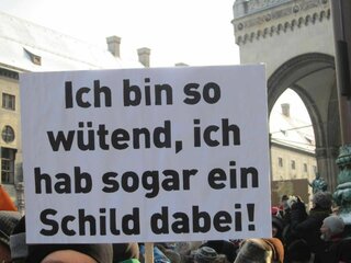 Demoschild.jpg