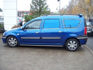 Trebor Dacia 2011 11 000.jpg