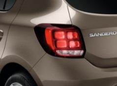 sandero facelift leuchte hinten.PNG