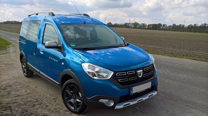 Dokker Stepway mit FL.jpg