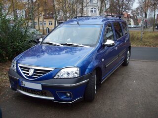 Trebor Dacia 2011 11 001.jpg